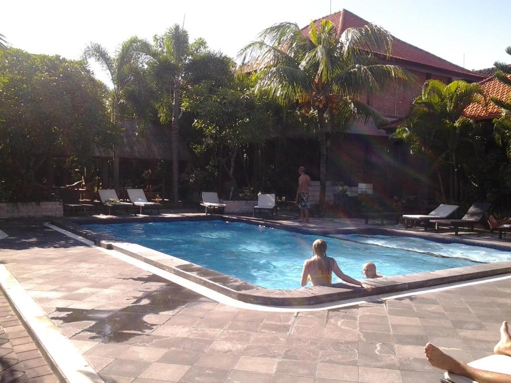 Kedin'S Inn Seminyak Extérieur photo