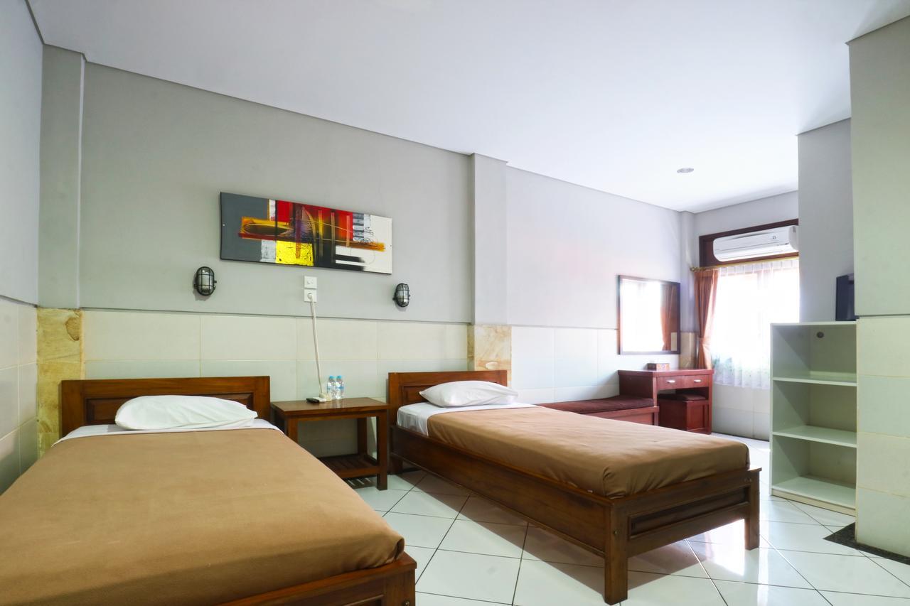Kedin'S Inn Seminyak Extérieur photo