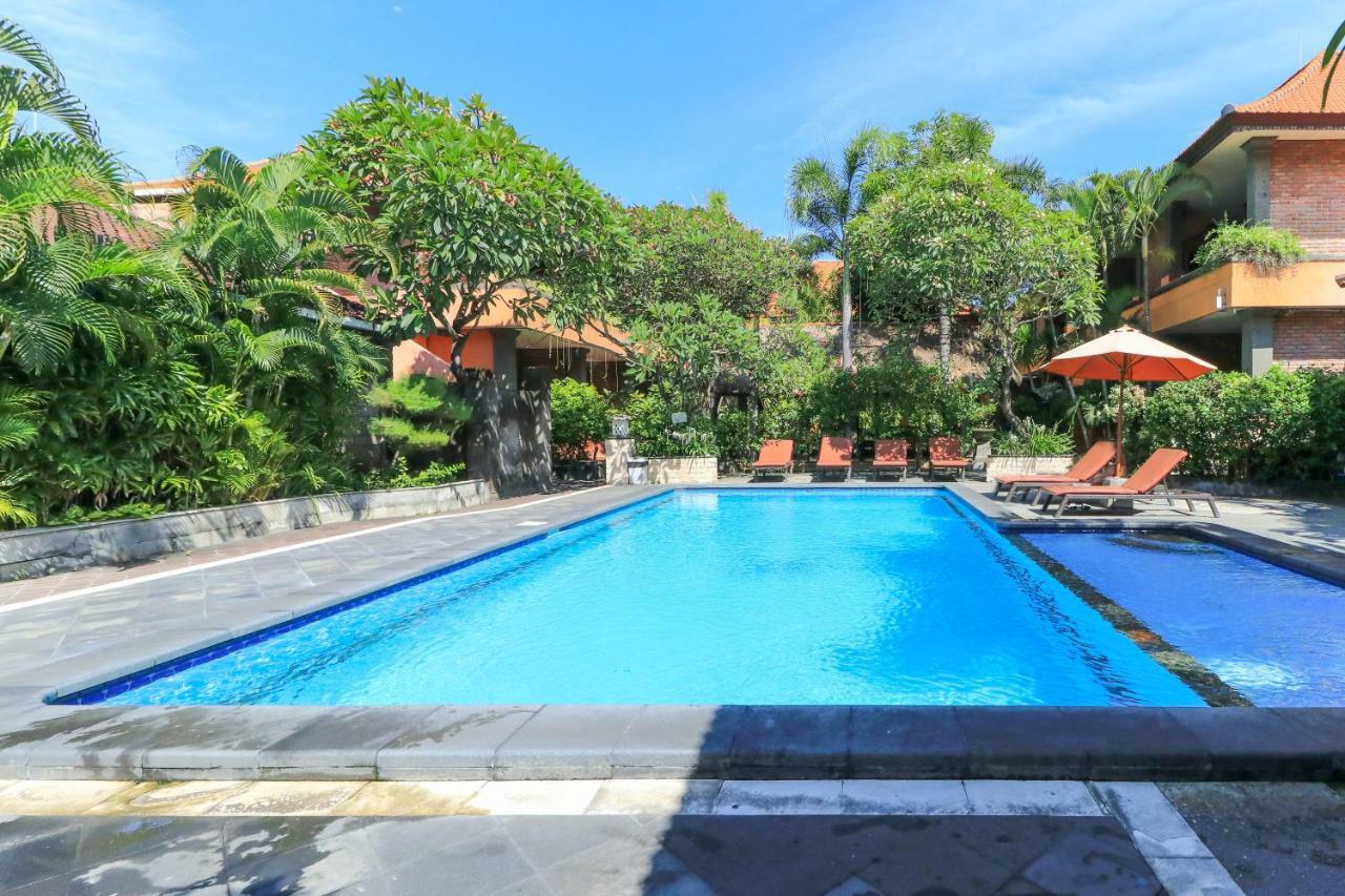 Kedin'S Inn Seminyak Extérieur photo